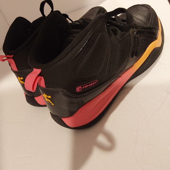 AND1 High-Top Basketball Sneaker Women Sz 8.5 Black/Pink - Picture 2 of 7